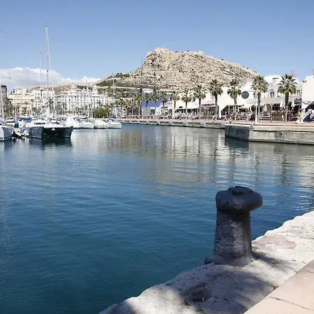 Apartment Playa A 500M En El Centro Historico De Alicante - Holidays B&F *