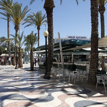 Playa A 500M En El Centro Historico De Alicante - Holidays B&F Apartment *
