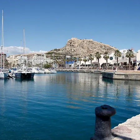 Apartment Playa A 500M En El Centro Historico De Alicante - Holidays B&F *